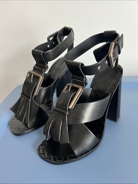 Bottega Veneta black leather open toe fringe sandals block heels buckles 37.5